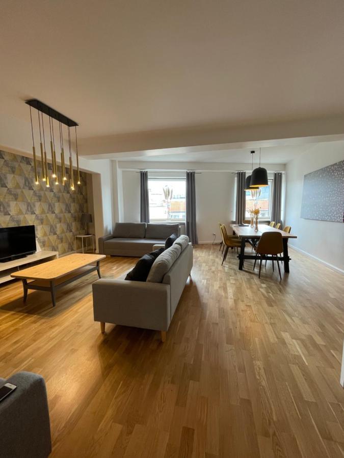 Boutique Apartments - Old Town 120M2 - Private Underground Parking - Wrocław Extérieur photo